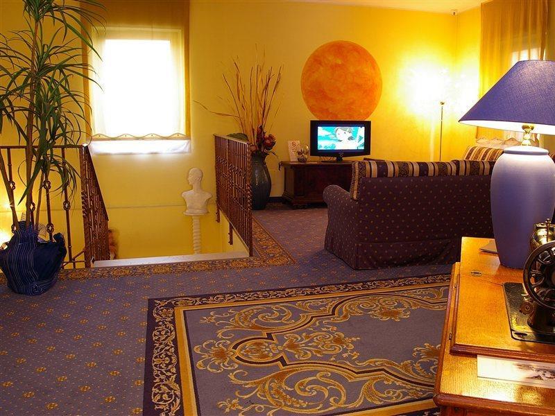 Hotel Postumia Dossobuono Eksteriør billede